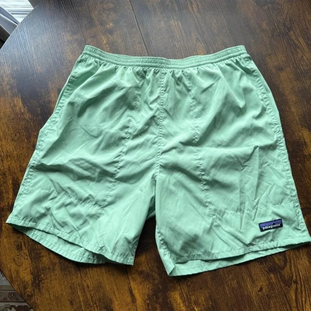 Patagonia Men's Swim Trunks Green Size L Lined Lightweight